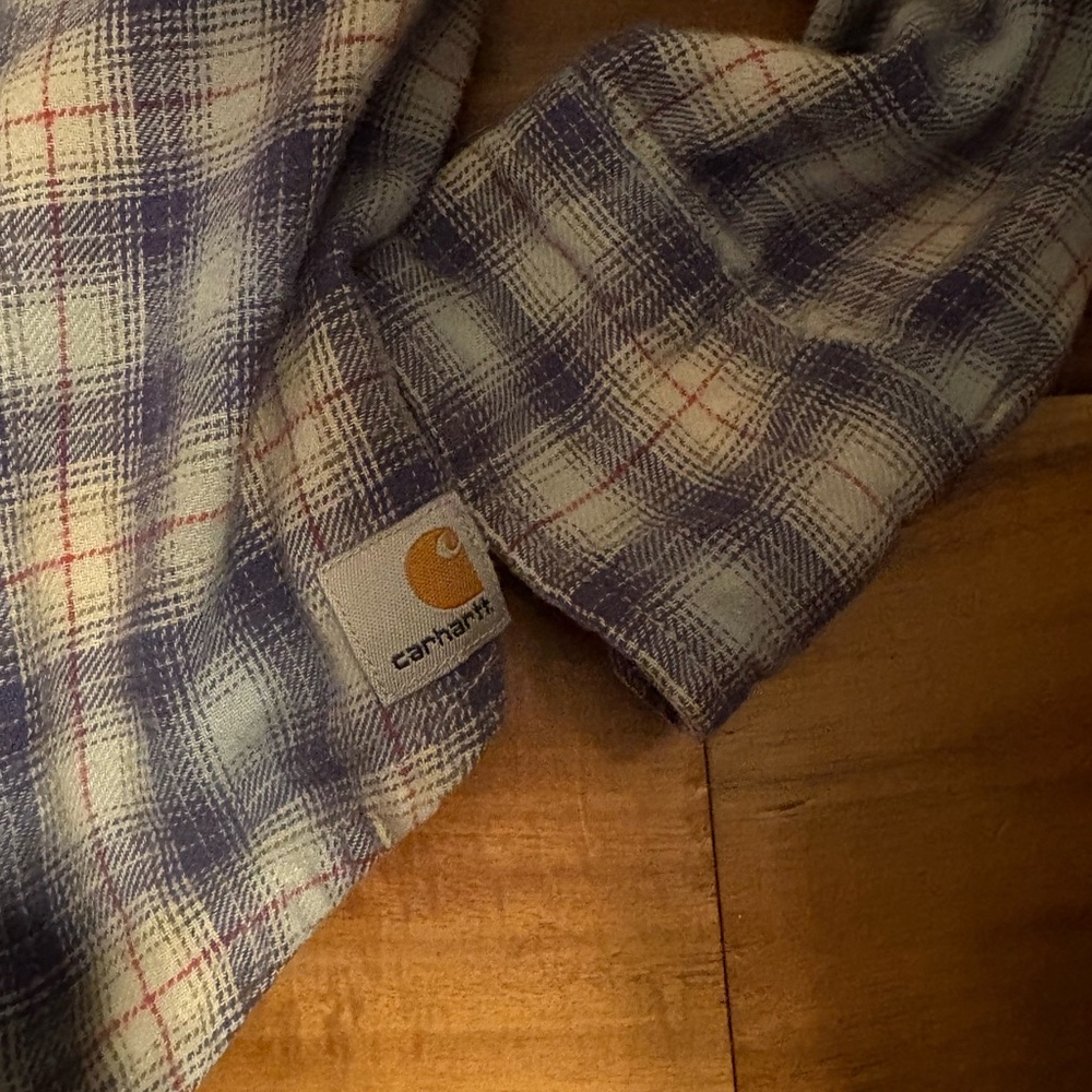 🪶 Carhartt‎ Women’s Plaid Button-Up Shirt (Size L) - Picture 5 of 9